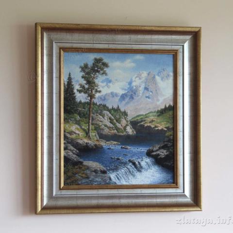 Оформленная вышивка  - ткань: Страмин-Конгресс 24 ct, , техника: петит/полукрест <br>Автор вышивки:  Злата Кремез (zlataya)