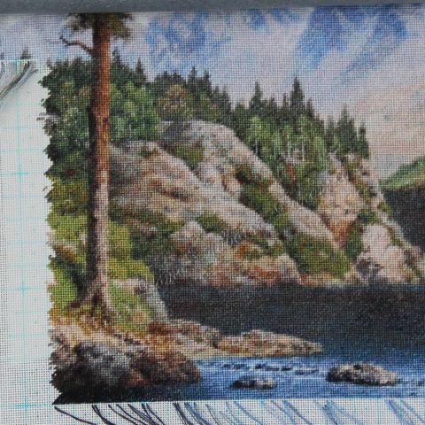 Вышивка  - ткань: Страмин-Конгресс 24 ct, , техника: петит/полукрест <br>Автор вышивки:  Злата Кремез (zlataya)