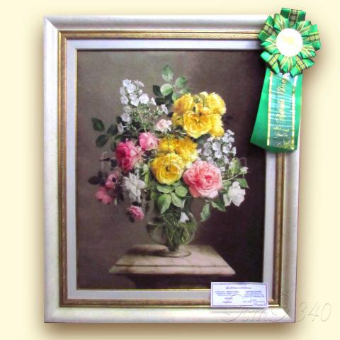 оформленная вышивка  - ткань: Страмин-Конгресс 24 ct, , техника: петит/полукрест <br>Автор вышивки: Надежда Косых<