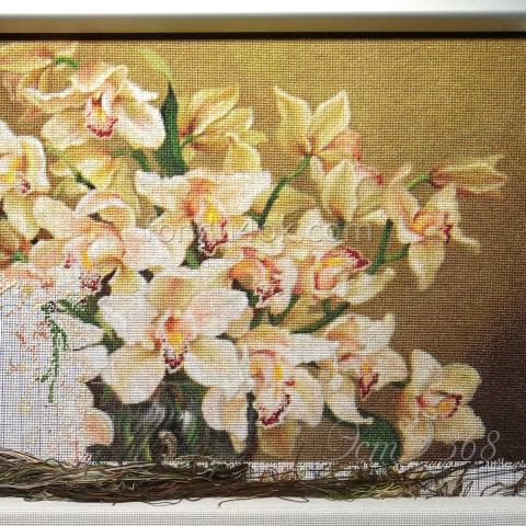 Вышивка  - ткань: Конгресс-страмин 24 ct, техника: петит-полукрест <br>Автор вышивки: Алёна Быстрова (Фиалена)