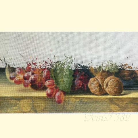 Вышивка  - ткань: Конгресс-страмин 24 ct, техника: петит-полукрест <br>Автор вышивки: Татьяна Федина (tatusha)