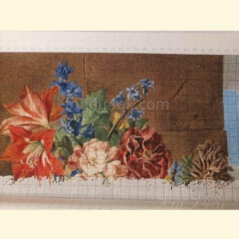 Вышивка  - ткань: Страмин-Конгресс 24 ct, техника: петит/полукрест <br>Автор вышивки: Екатерина Кирикова (kirikovakat)
